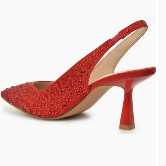 Nicole Miller Shoes - BRAND NEW NICOLE NILLER SCOUTIE SLINGBACK  PUMPS (Women)ELEGANT SHEEL